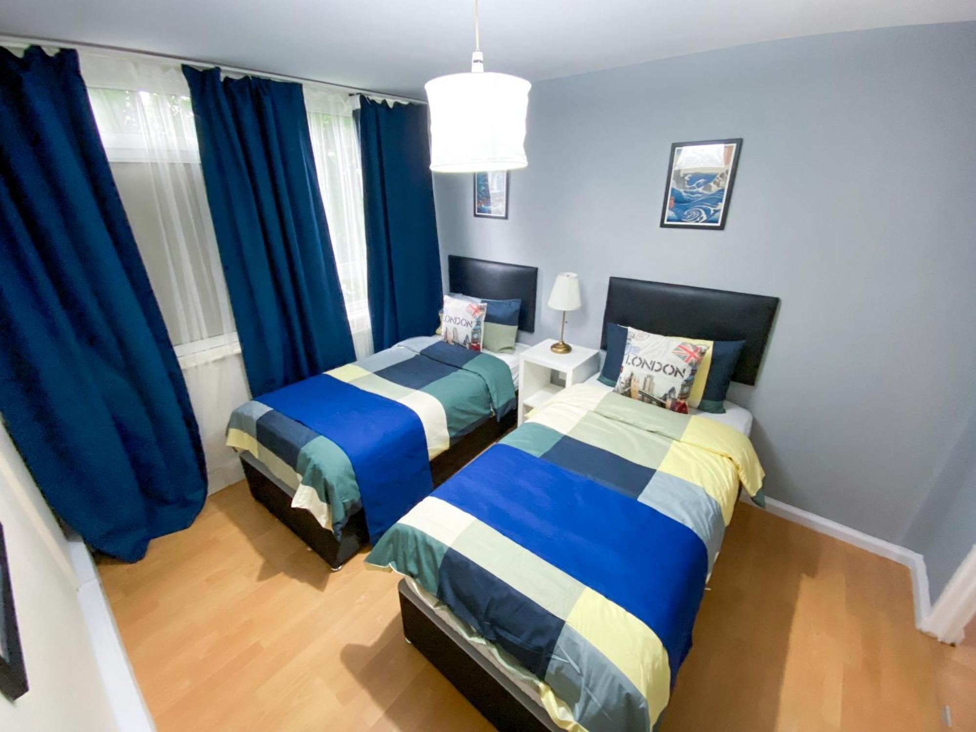 Apartment 2 Bedroom Flat - 7 Min Walk Old Street Station London